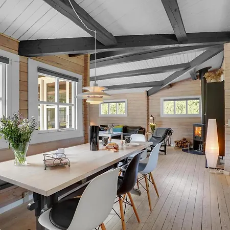 Amazing In With House A Panoramic View * Fur