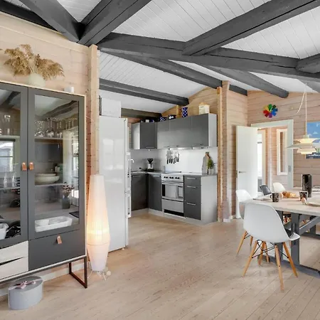 Amazing In With House A Panoramic View Fur